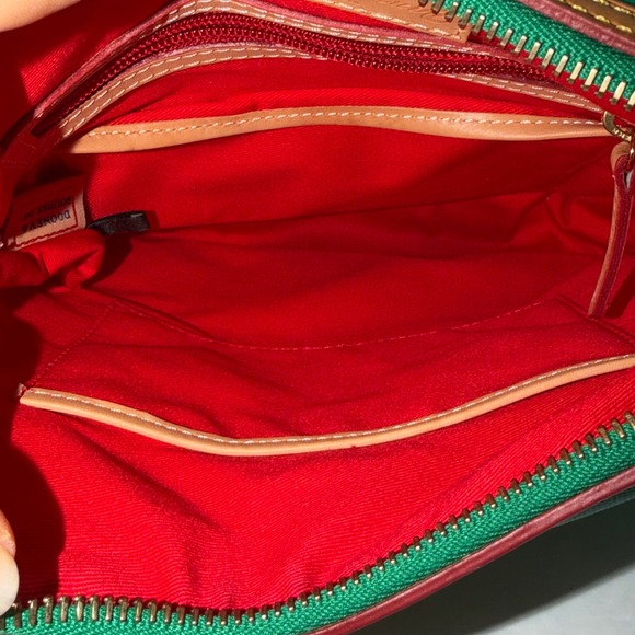 Dooney Bourke Green Quilted Nylon Crossbody Bag Tan Leather Trim Tassel Accent - Picture 5 of 12